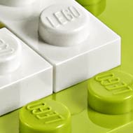 Detail: zwei Legosteine