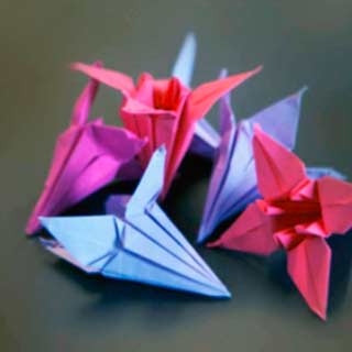 Origami, Vögel und Blüten