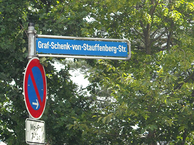 Stauffenberg-Straße, groß