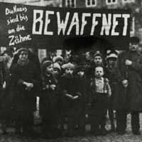 Foto von 1932: gegen Nazis protestierende KPD-Anhänger